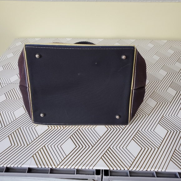 Vintage Kate Spade Tote in Like New Condition - Picture 2 of 9